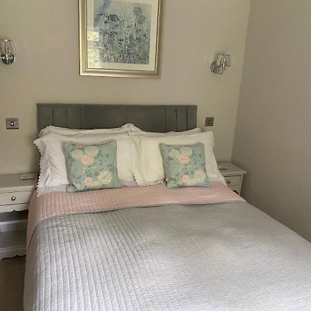 The Gables Bed & Breakfast Матлок Екстериор снимка