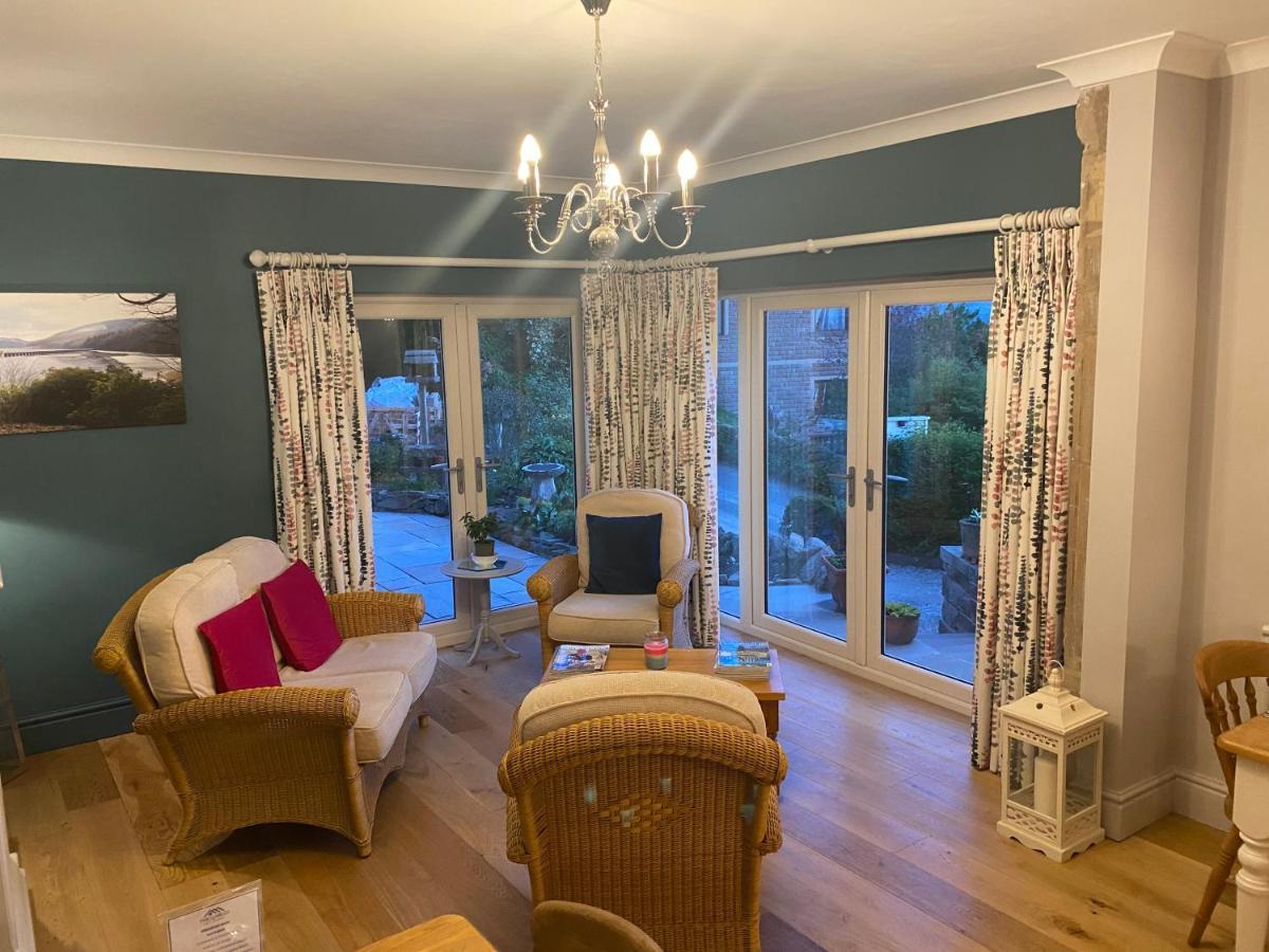 The Gables Bed & Breakfast Матлок Екстериор снимка